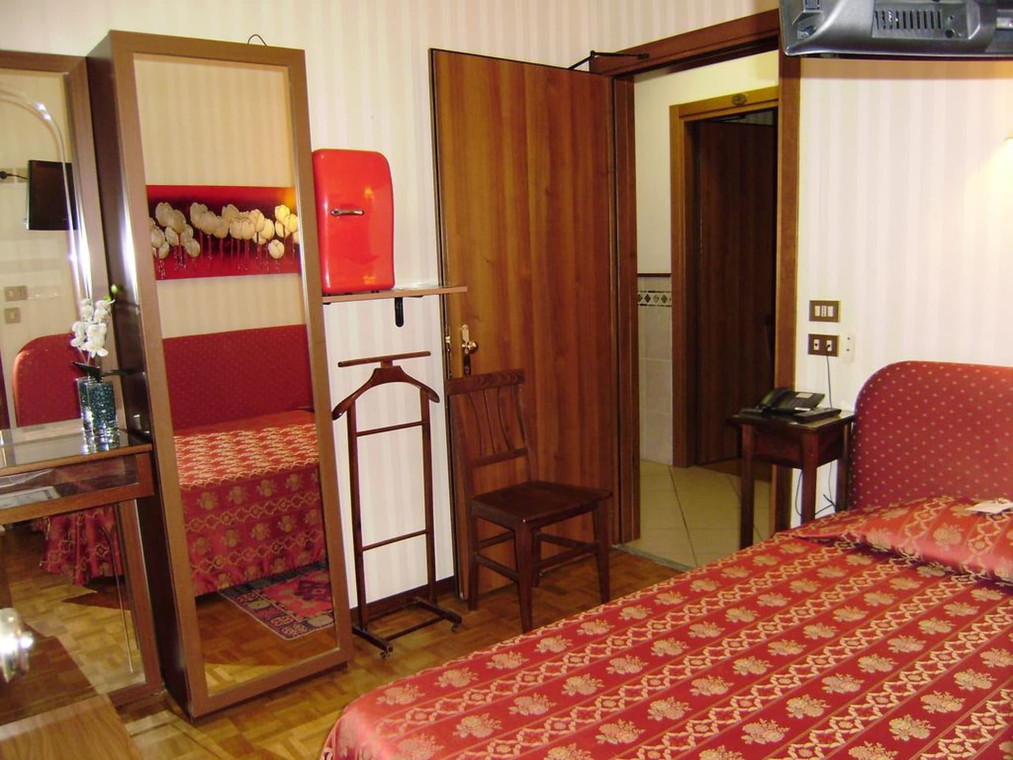 Hotel Italia City Center Mantua Zewnętrze zdjęcie