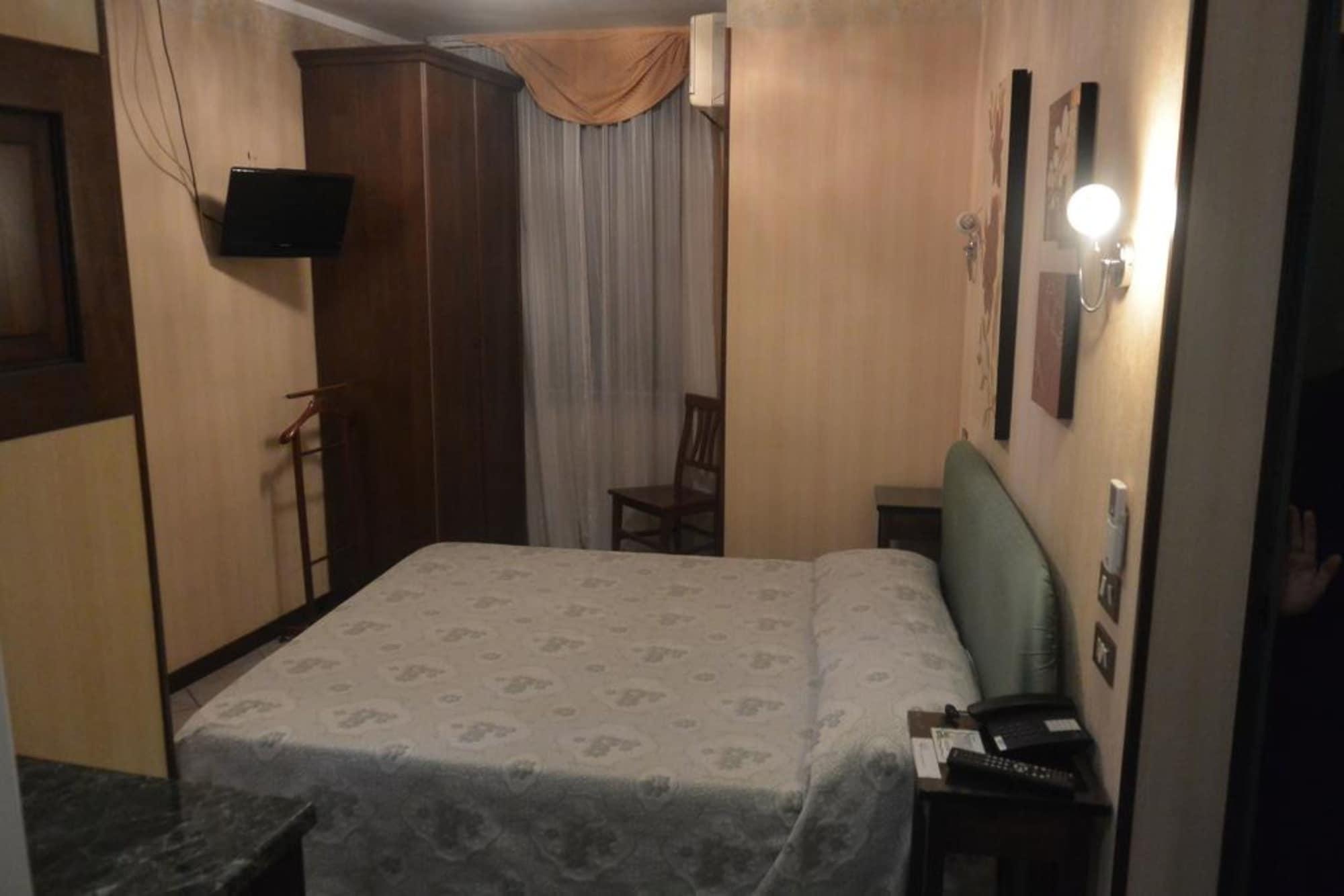 Hotel Italia City Center Mantua Zewnętrze zdjęcie