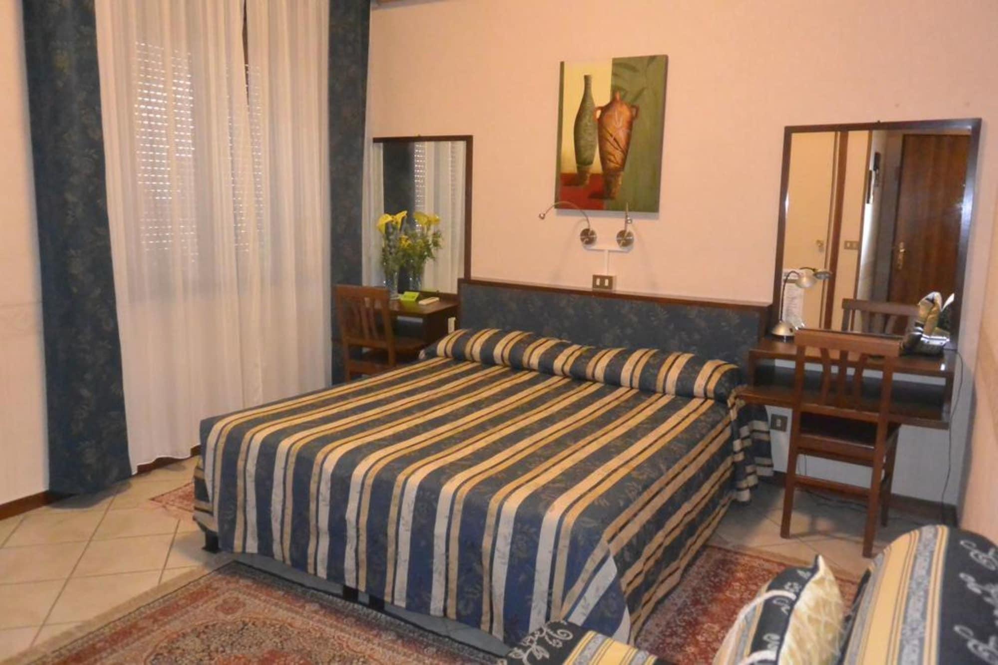 Hotel Italia City Center Mantua Zewnętrze zdjęcie