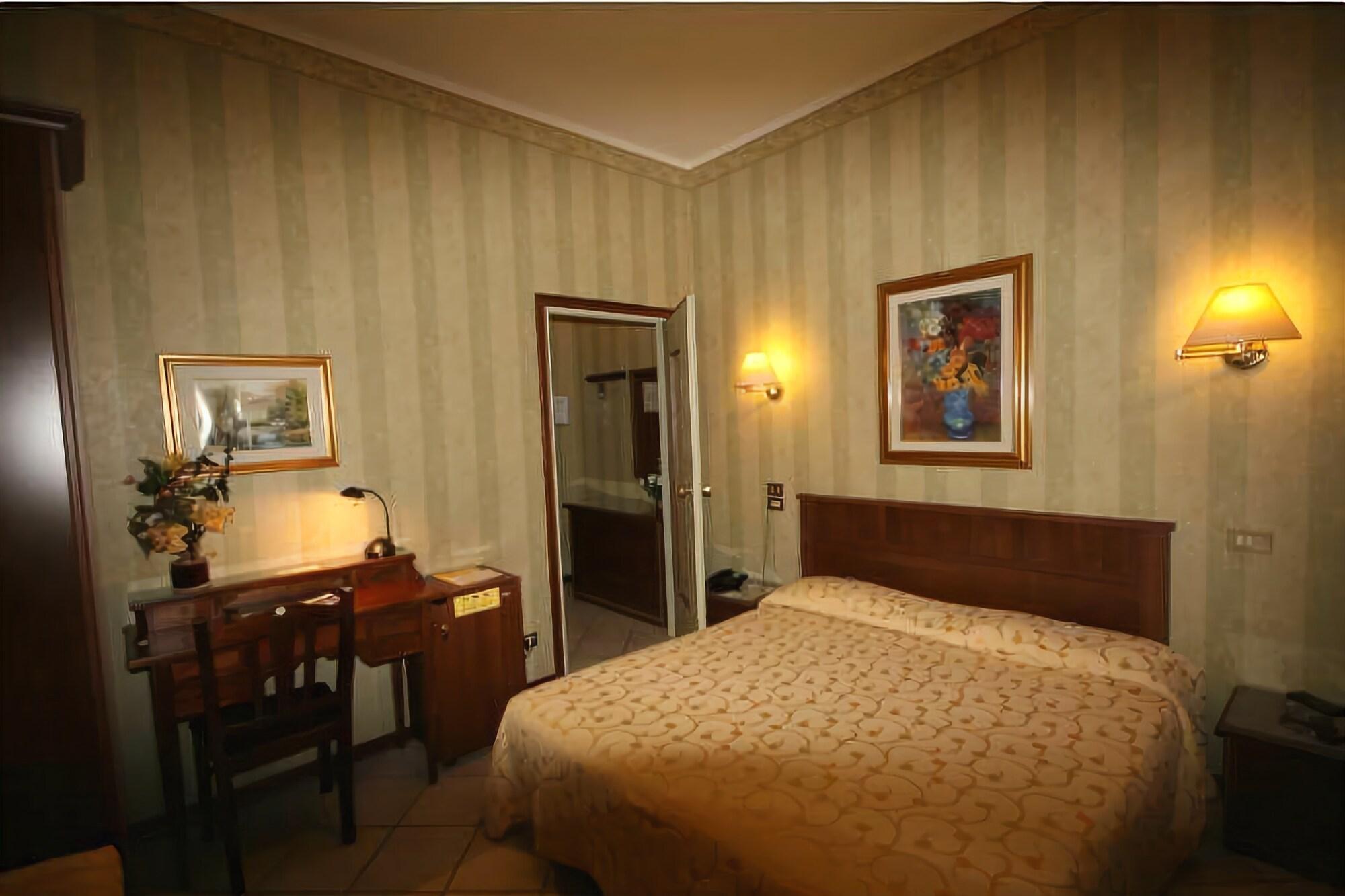 Hotel Italia City Center Mantua Zewnętrze zdjęcie